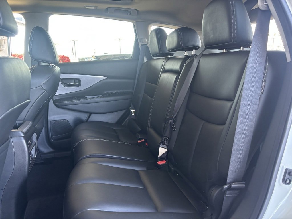 Used 2020 Nissan Murano SV w/ Premium Package image 27
