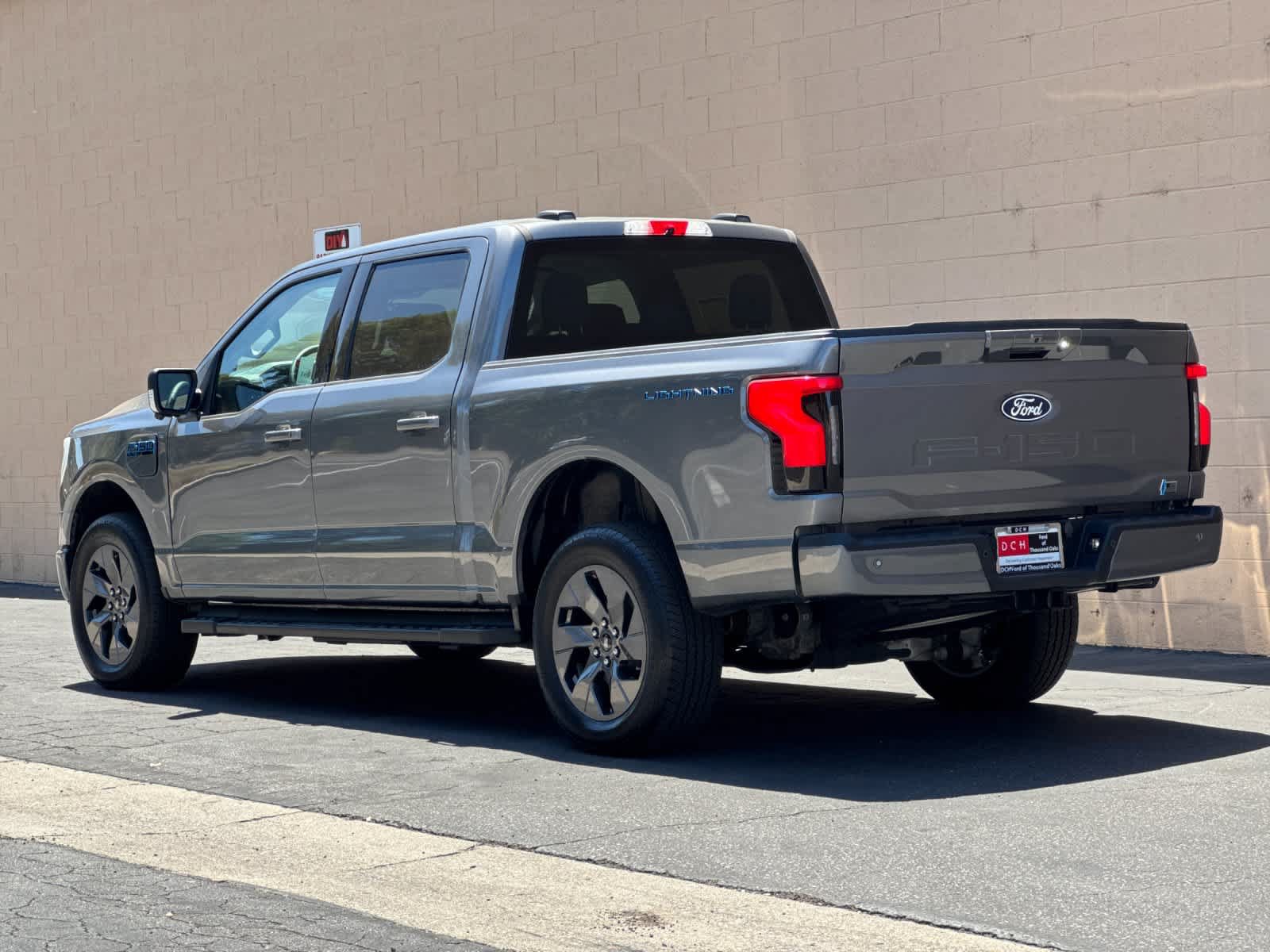Certified 2025 Ford F150 Lightning Flash AWD/4WD image 6