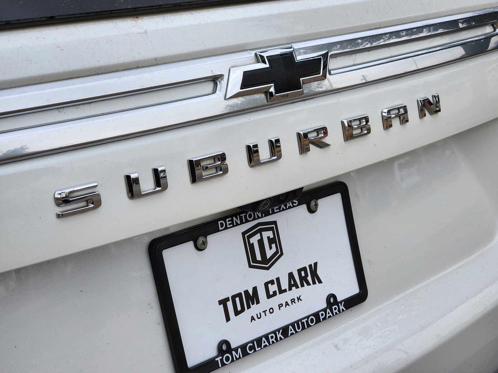 Used 2023 Chevrolet Suburban High Country image 30