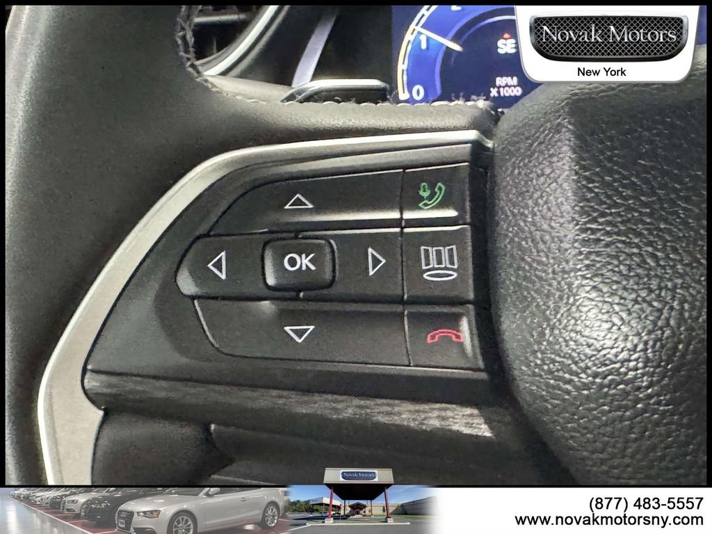 Used 2023 Jeep Grand Cherokee L Laredo w/ Luxury Tech Group I image 16