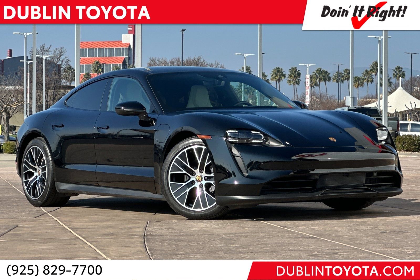 Used 2022 Porsche Taycan image 1