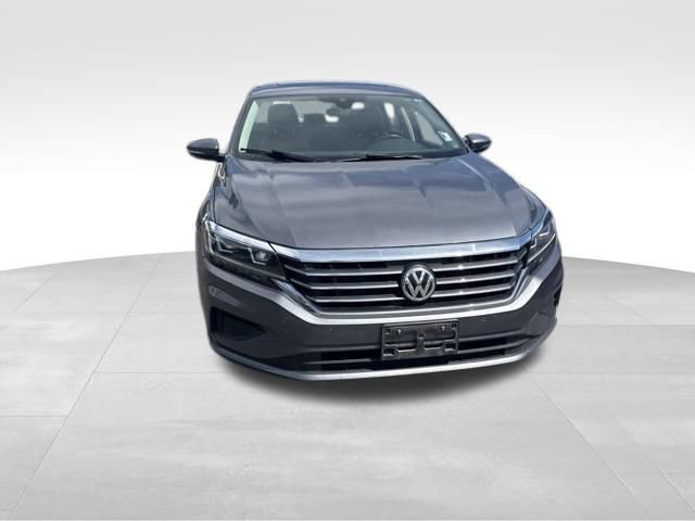 Used 2022 Volkswagen Passat 2.0T SE FWD image 7