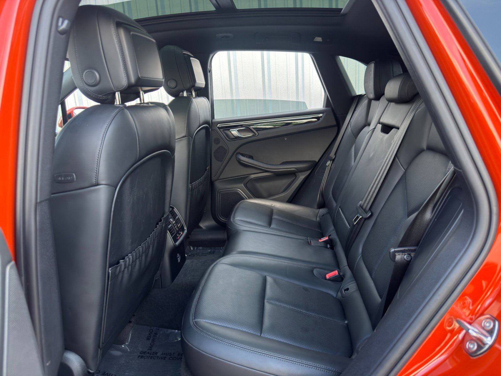 Used 2023 Porsche Macan image 41