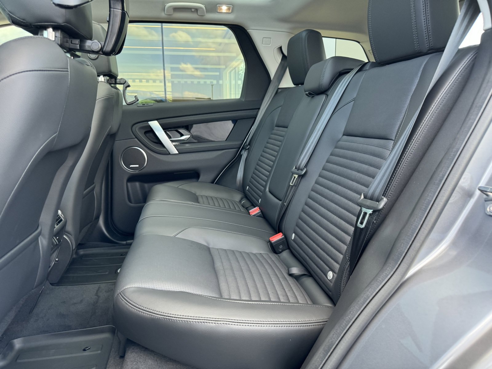 Used 2024 Land Rover Discovery Sport S AWD/4WD image 26