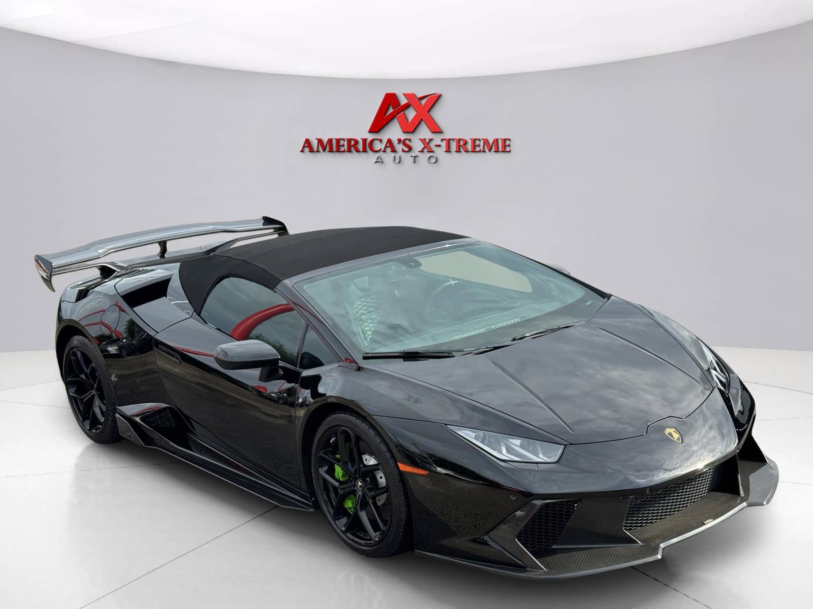 Used 2018 Lamborghini Huracan LP 580-2 RWD image 16