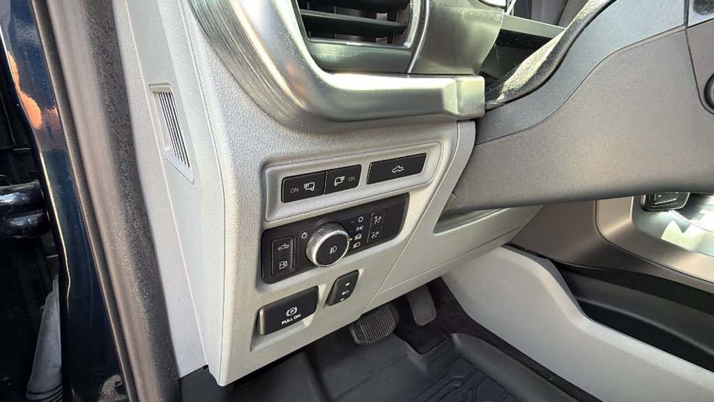 Used 2022 Ford F150 Lariat w/ Equipment Group 502A High AWD/4WD image 15