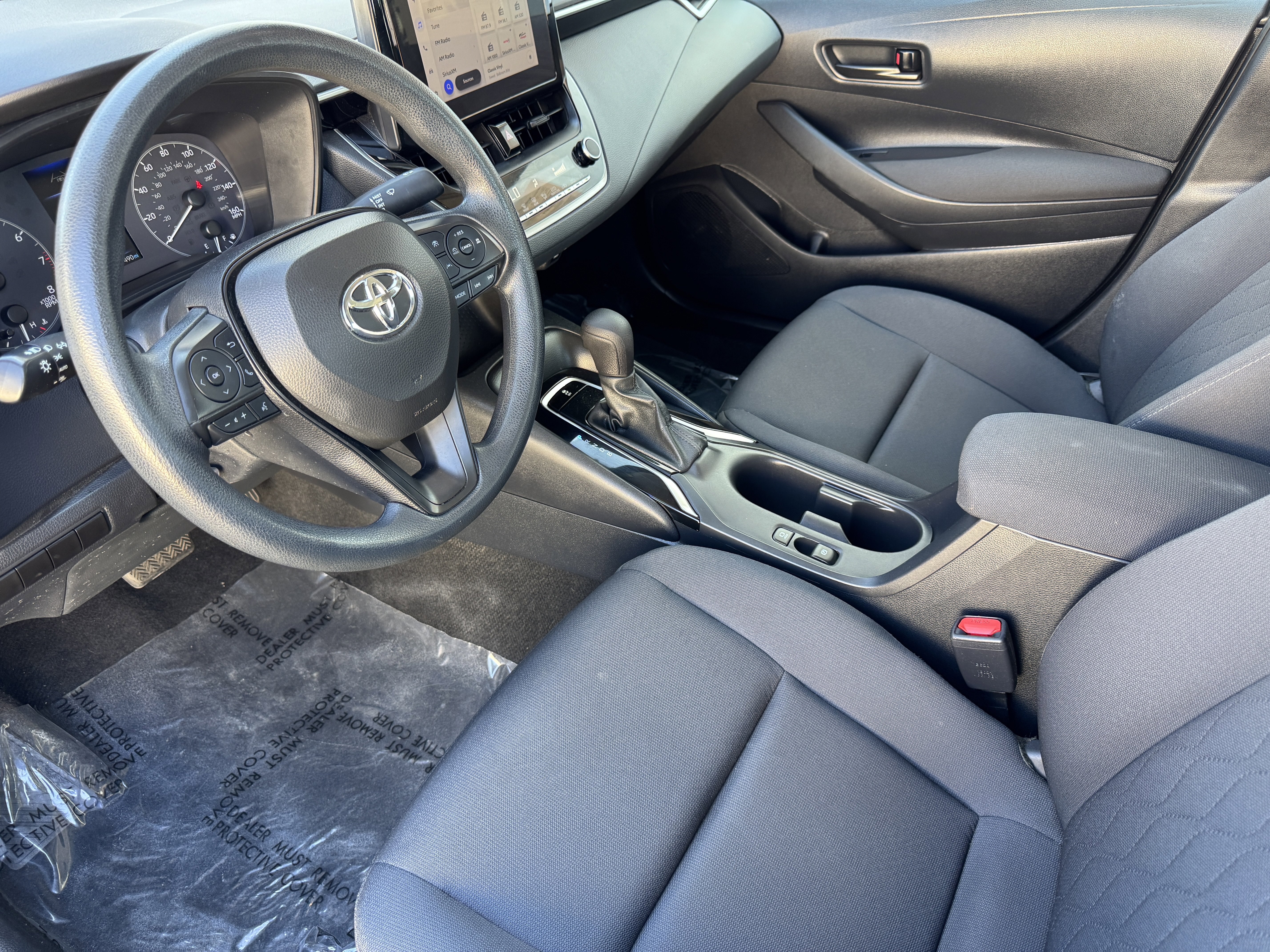 Used 2023 Toyota Corolla LE image 9