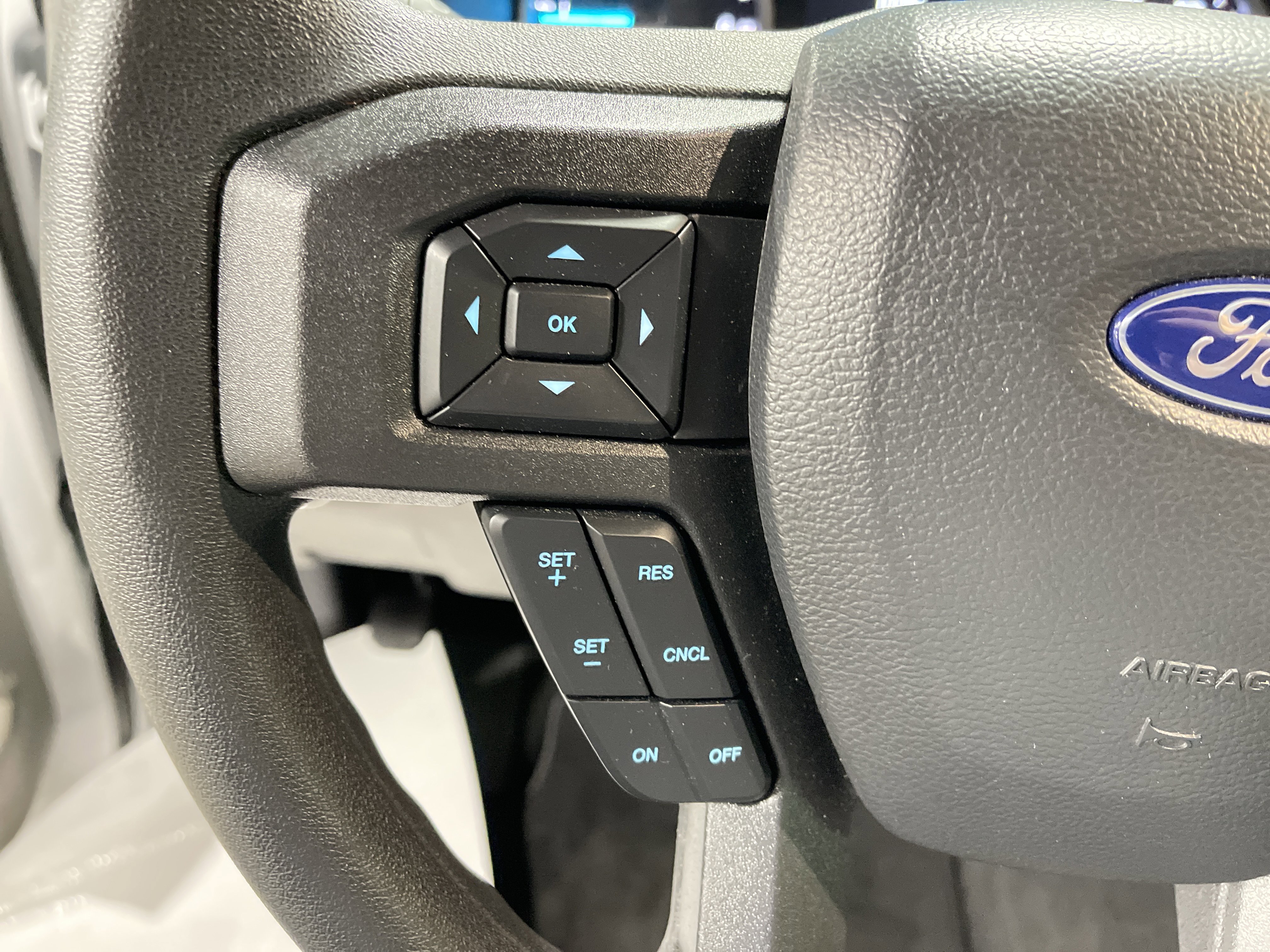 Used 2022 Ford F250 XL w/ STX Appearance Package image 18