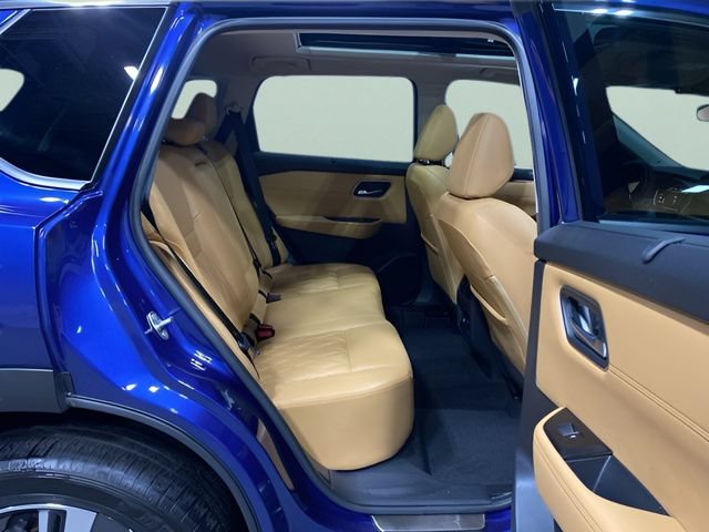 Certified 2023 Nissan Rogue Platinum w/ Platinum Premium Package AWD/4WD image 27