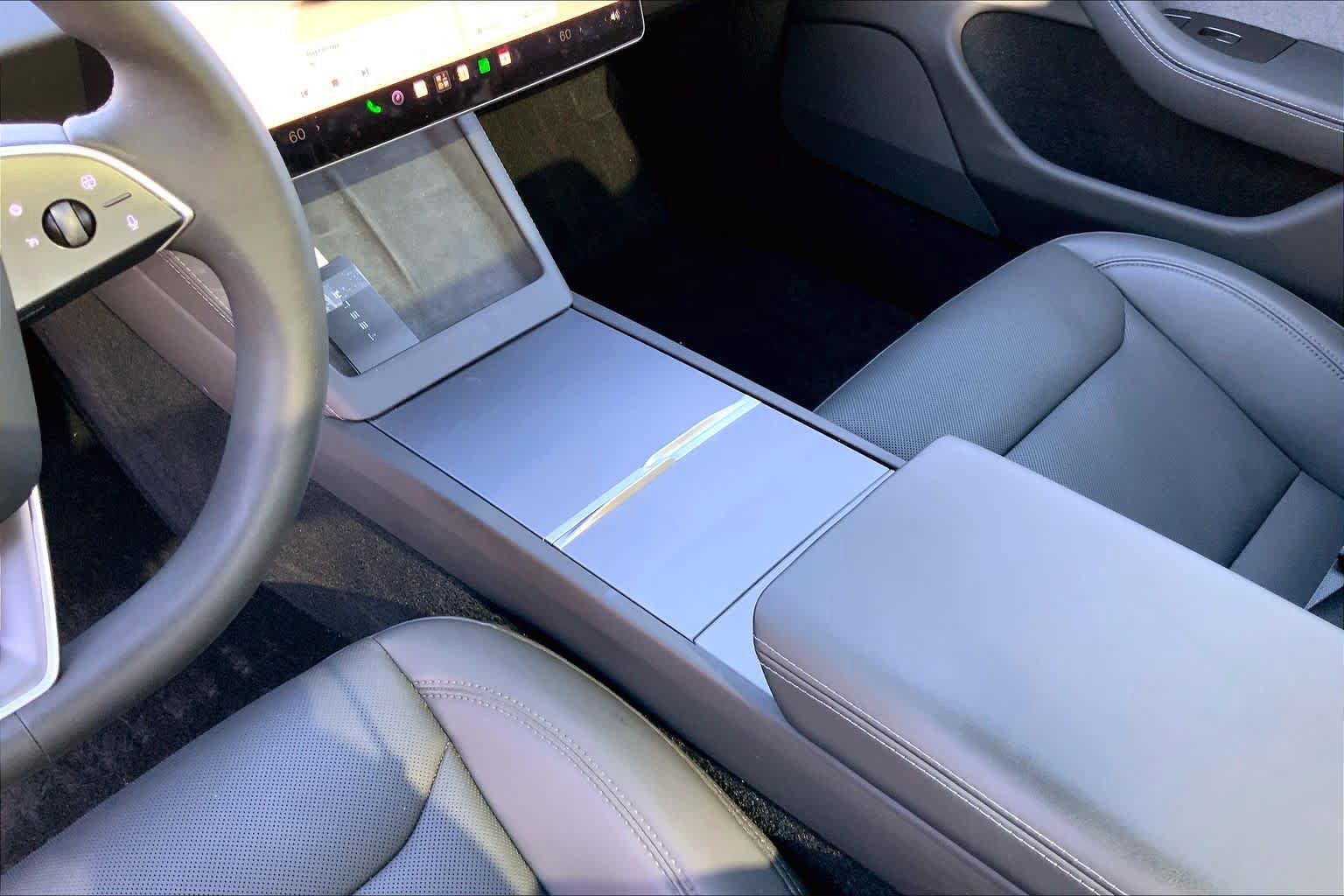 Used 2024 Tesla Model 3 Standard Range RWD image 15