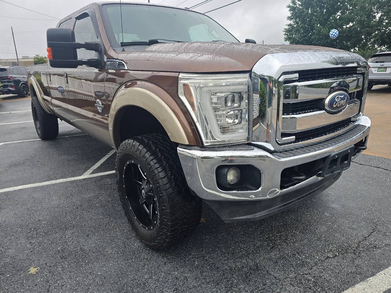 Used 2011 Ford F350 Lariat w/ Lariat Interior Pkg AWD/4WD image 9