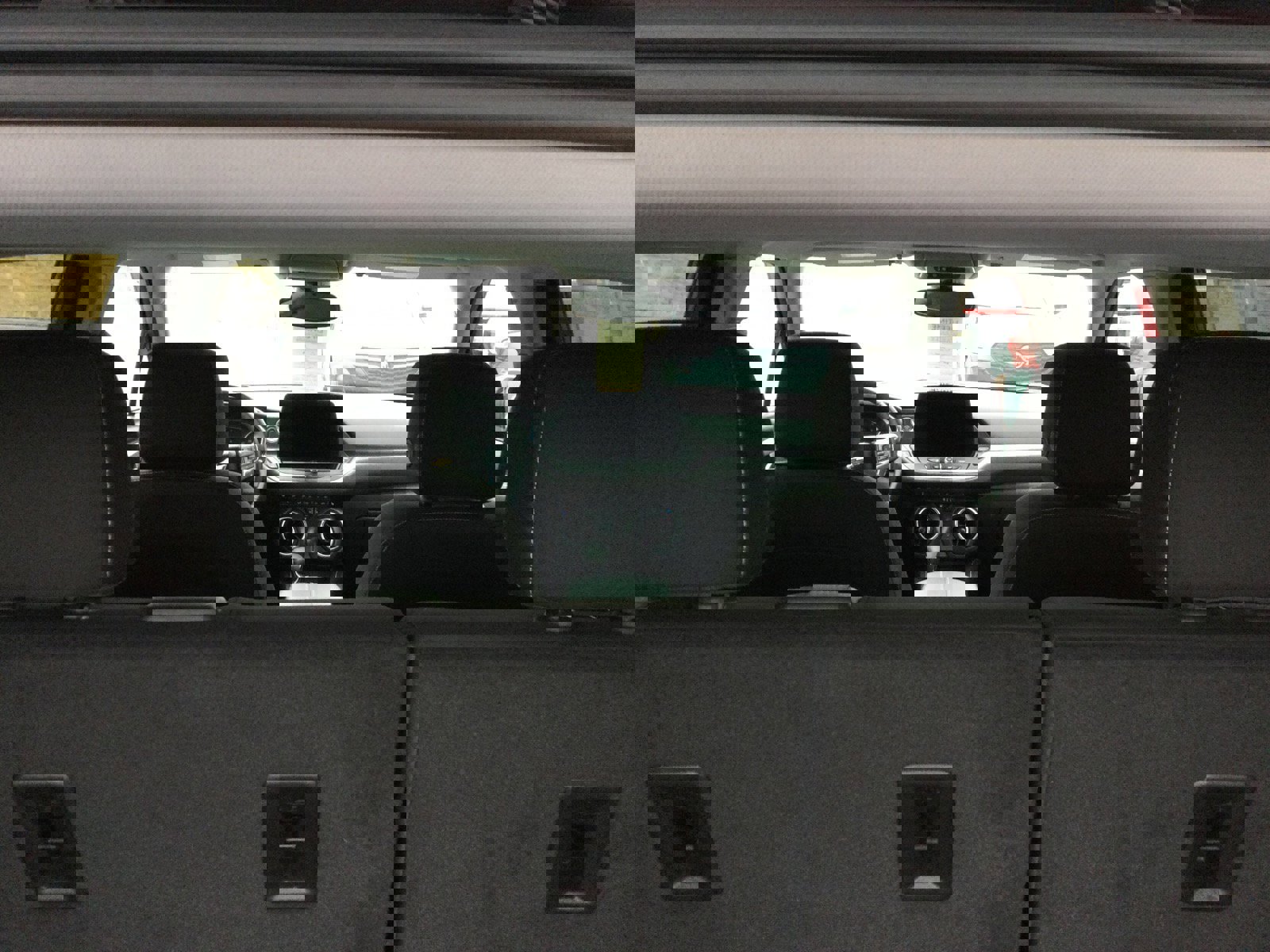 Used 2025 Chevrolet Blazer LT w/ Convenience Package image 10