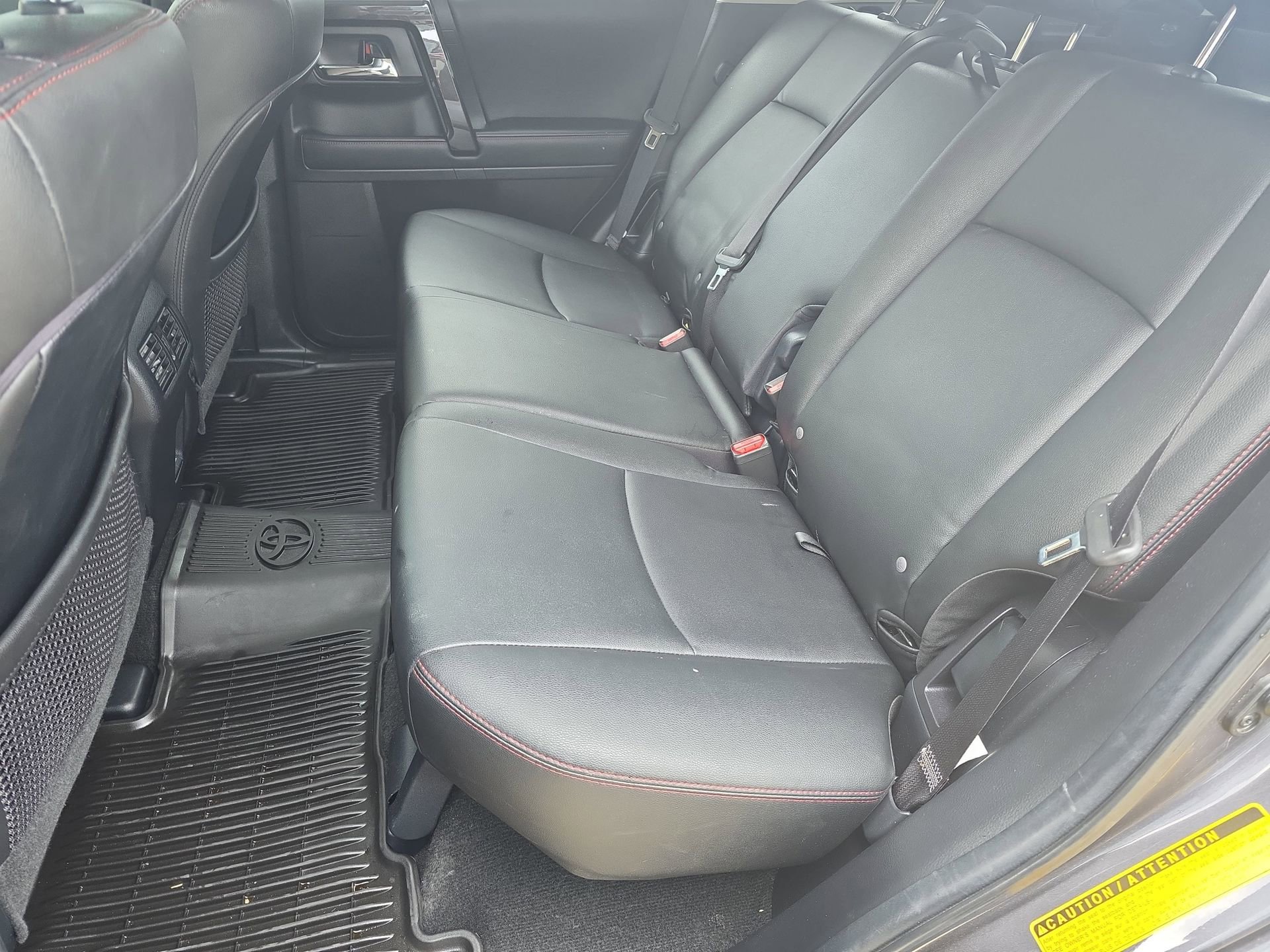 Used 2021 Toyota 4Runner Venture w/ Moonroof Package AWD/4WD image 13
