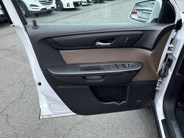 Used 2016 GMC Acadia SLT w/ Open Road Package AWD/4WD image 10