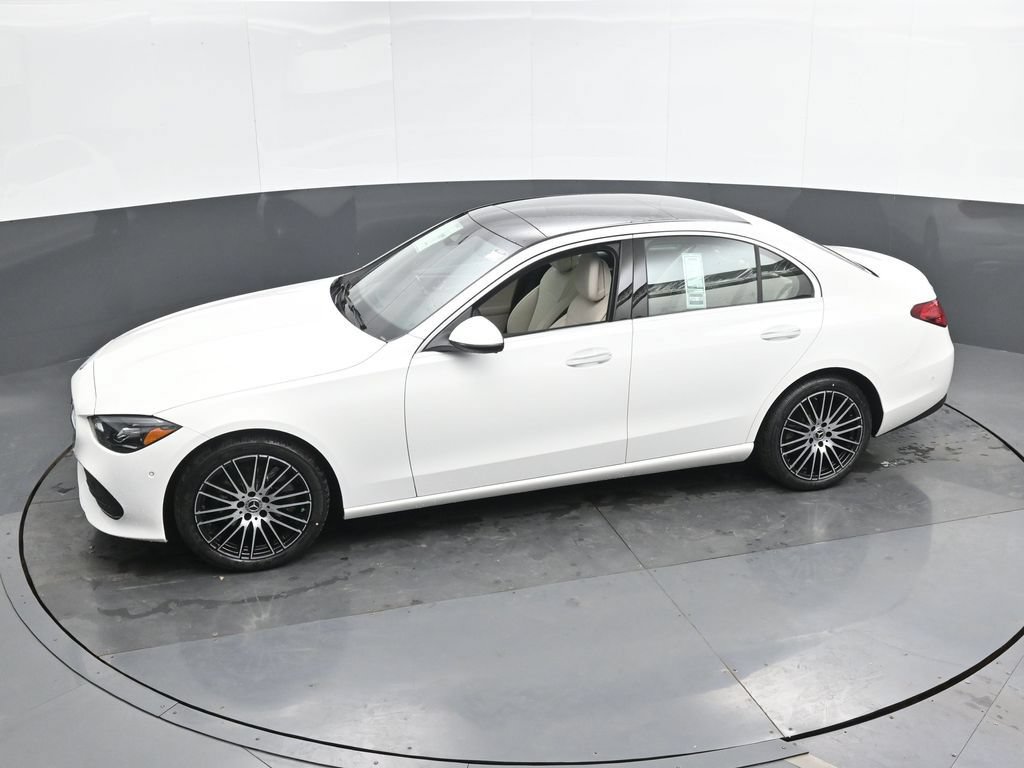 Used 2025 Mercedes-Benz C 300 4MATIC Sedan image 41