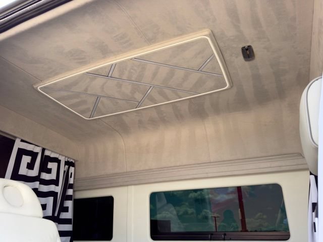 Used 2023 Mercedes-Benz Sprinter 2500 image 22