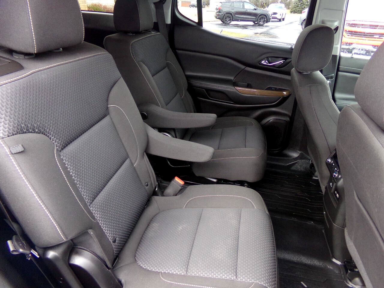 Used 2023 GMC Acadia SLE w/ Driver Convenience Package image 81