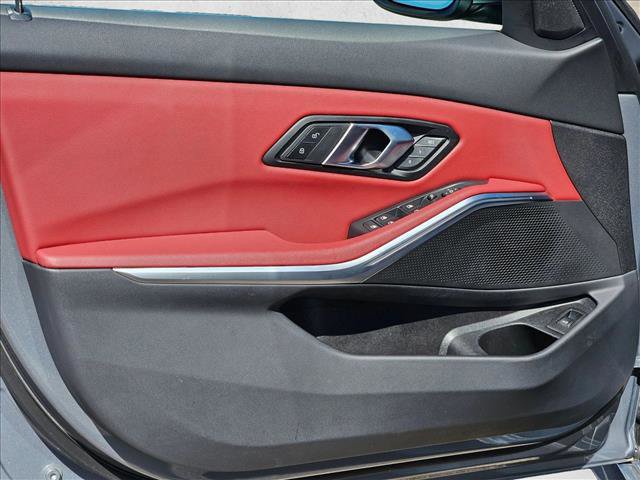 Certified 2025 BMW 330i Sedan w/ Convenience Package image 10