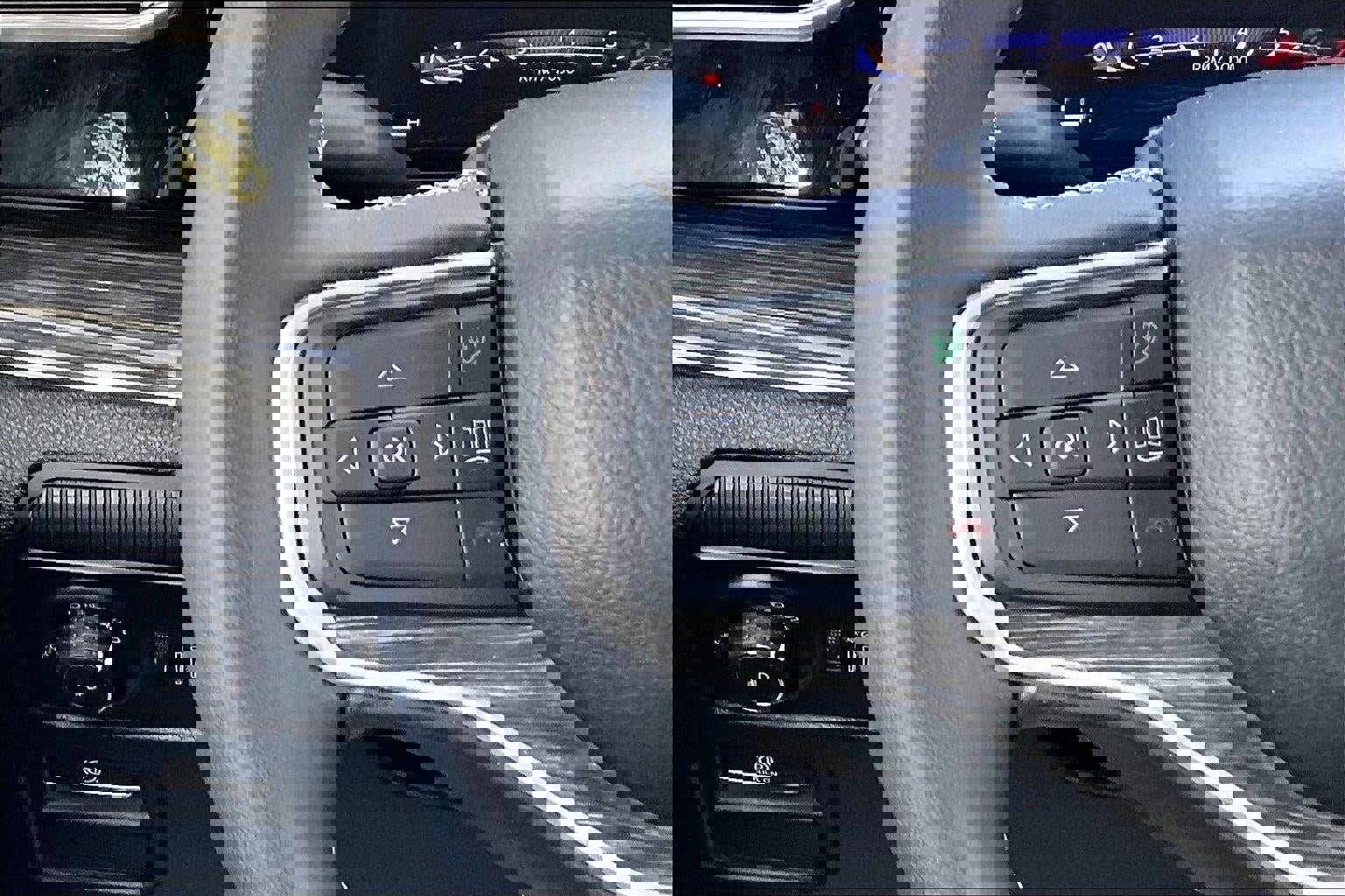 Used 2022 Jeep Wagoneer Series III image 17