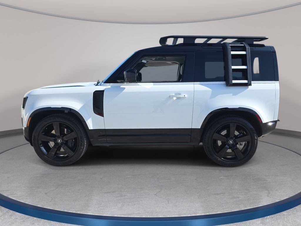 Used 2025 Land Rover Defender 90 X-Dynamic SE image 8