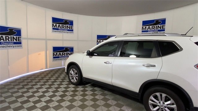 Used 2016 Nissan Rogue SV image 8