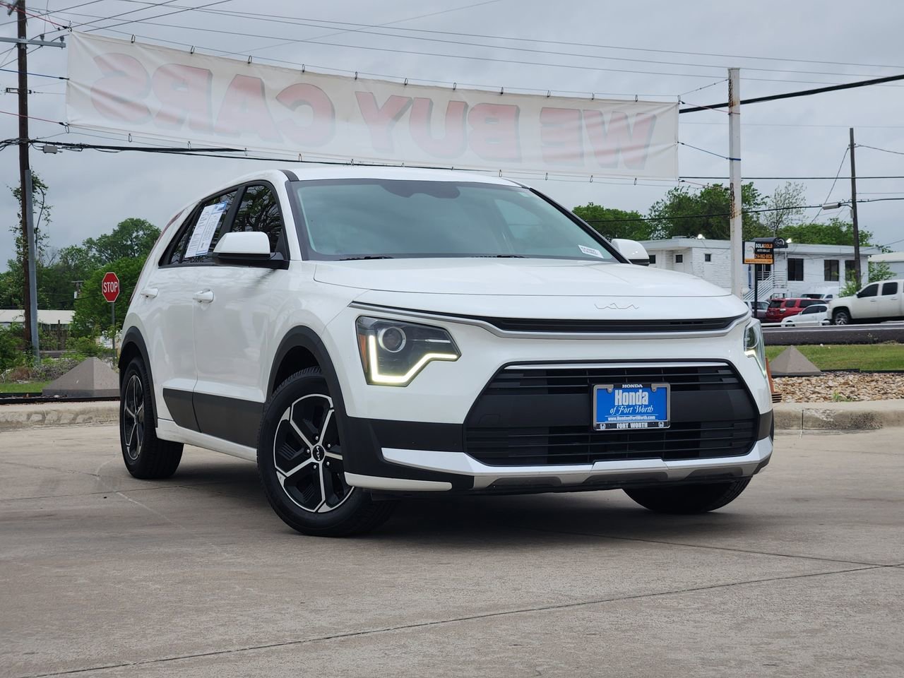 Used 2023 Kia Niro LX