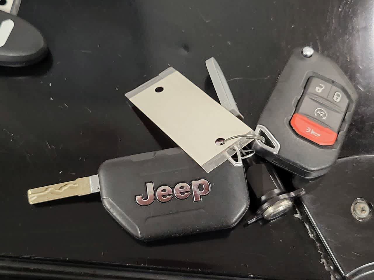 Used 2023 Jeep Gladiator Overland AWD/4WD image 28