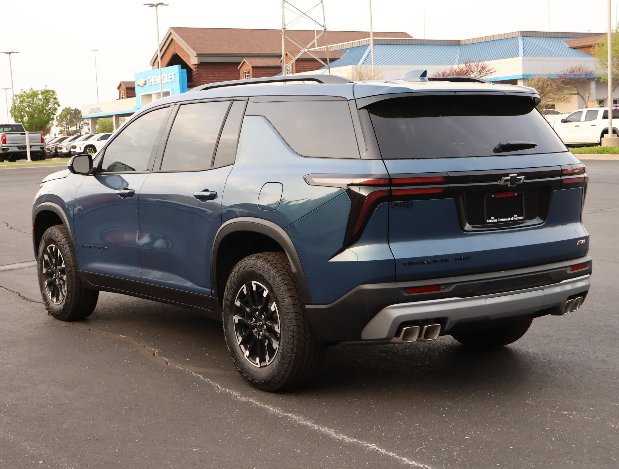 New 2026 Chevrolet Traverse Z71 w/ LPO, Floor Liner Package image 7