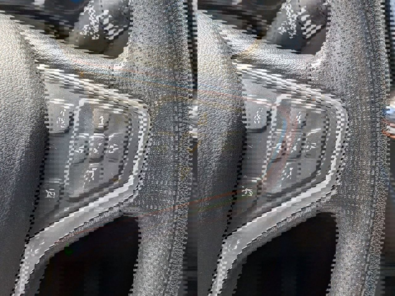 Used 2022 Chevrolet Equinox LT image 13