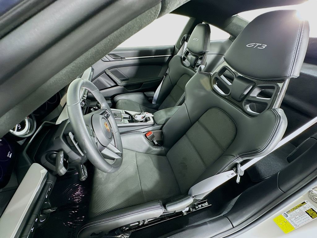 Used 2022 Porsche 911 GT3 image 5