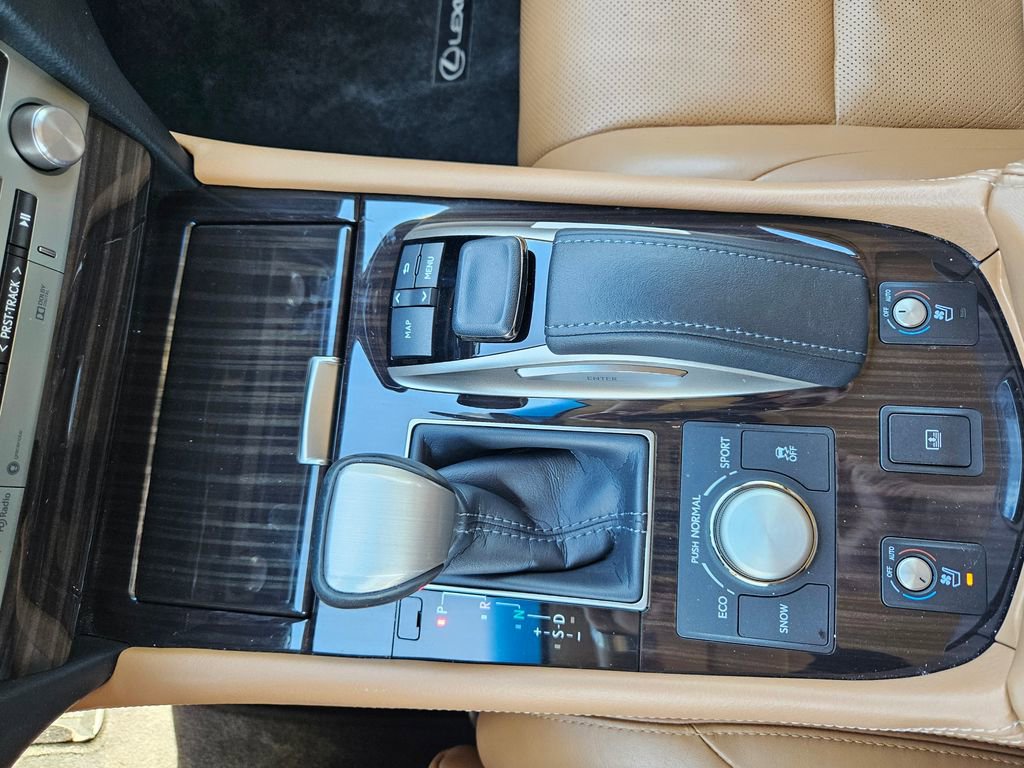 Used 2017 Lexus LS 460 AWD w/ Comfort Package image 13