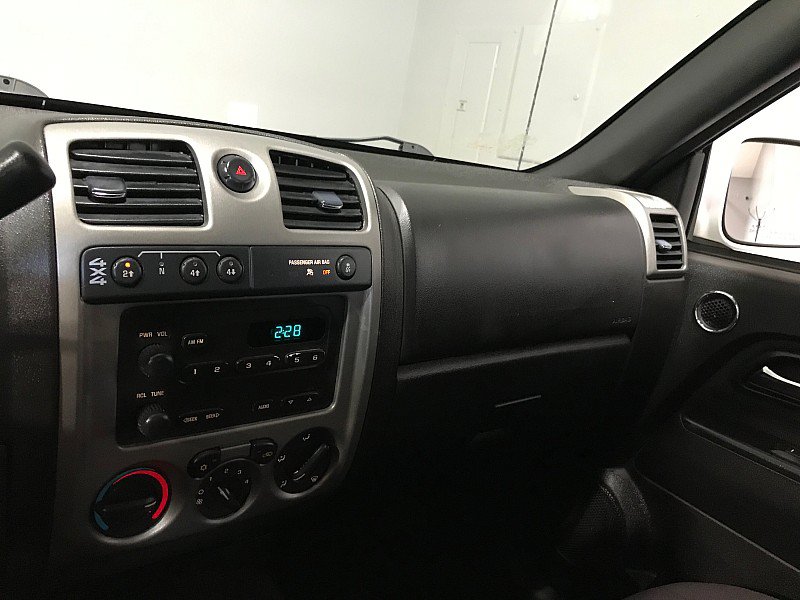 Used 2012 Chevrolet Colorado LT AWD/4WD image 24