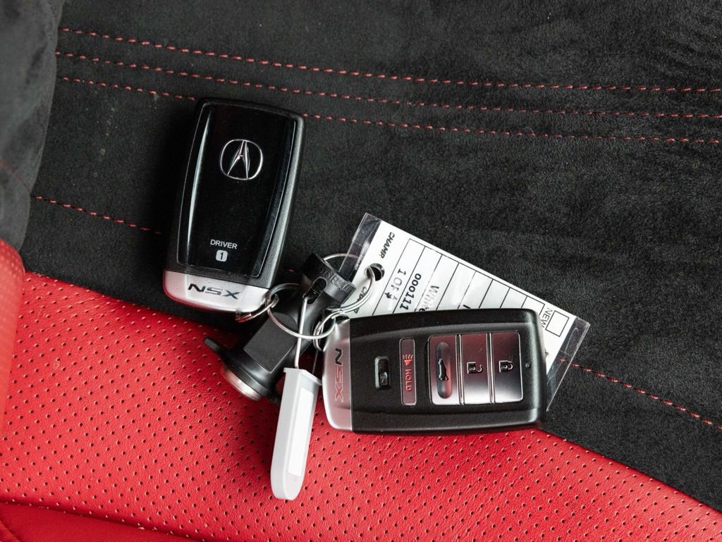 Used 2020 Acura NSX image 55