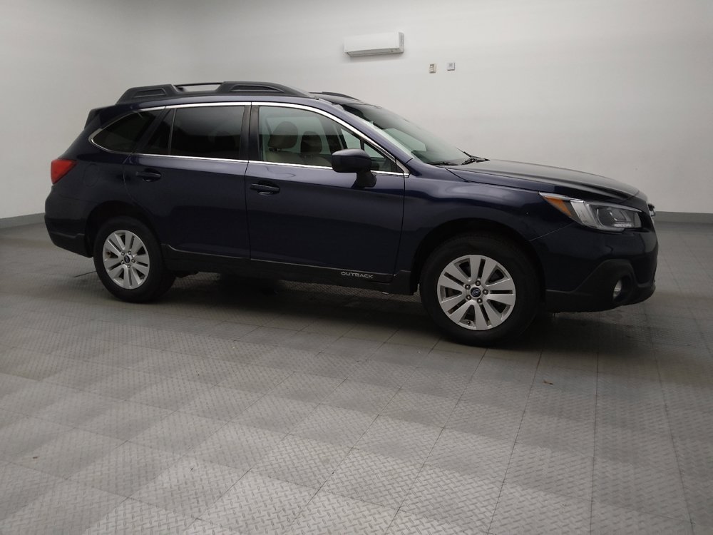 Used 2018 Subaru Outback 2.5i Premium AWD/4WD image 11