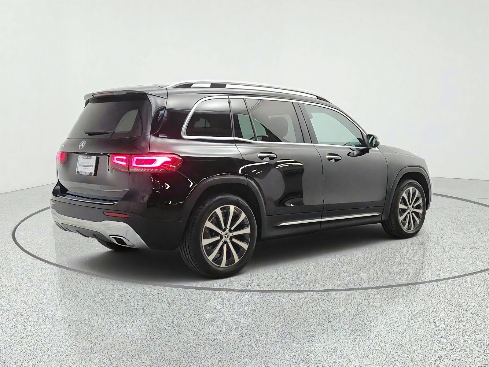 Used 2022 Mercedes-Benz GLB 250 image 5