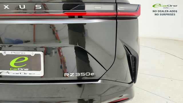 Used 2026 Lexus RZ 350e 2WD w/ Convenience Package image 28