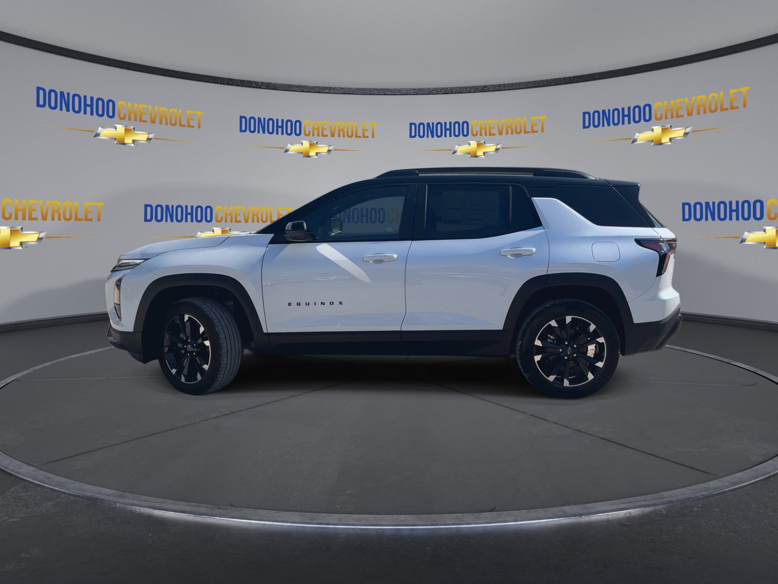 New 2026 Chevrolet Equinox RS w/ Convenience Package III image 8