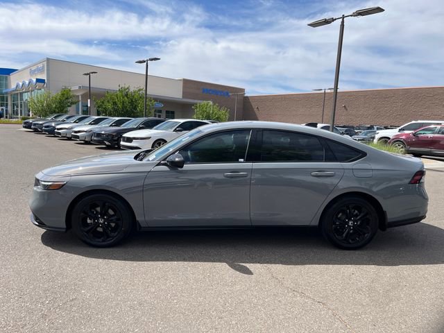 Certified 2025 Honda Accord SE image 9