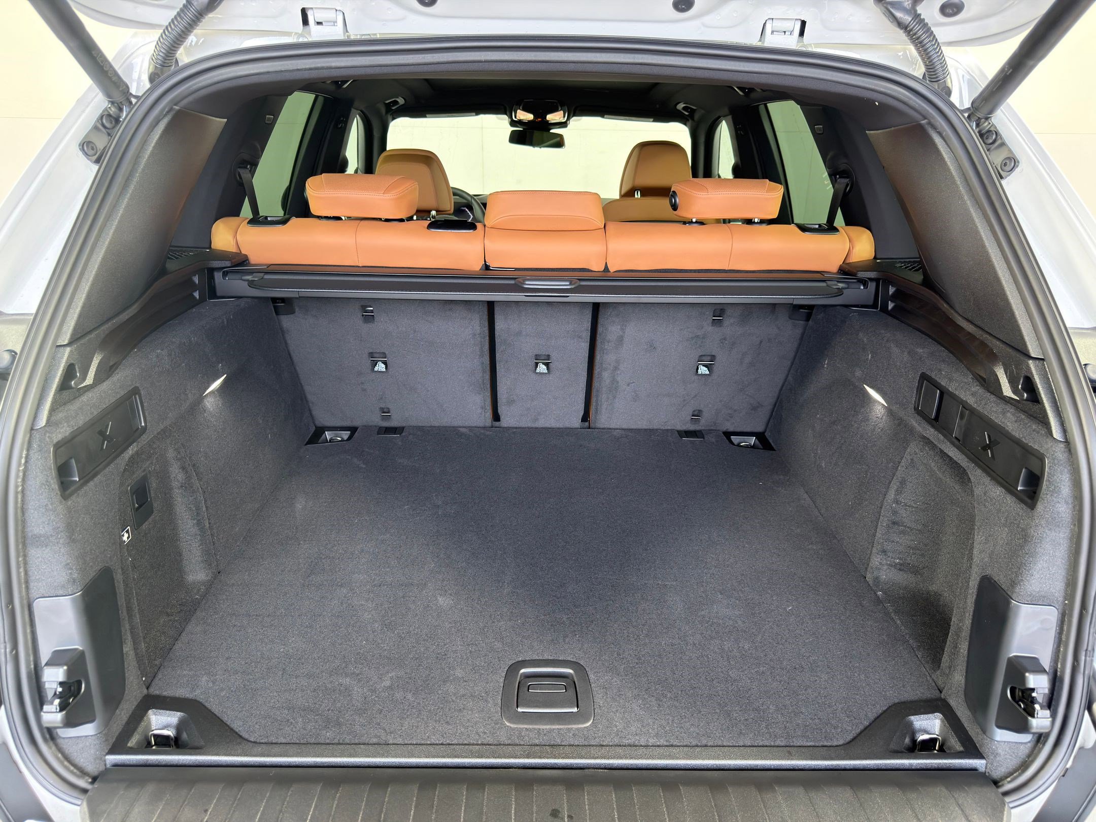 New 2026 BMW X5 sDrive40i w/ M Sport Package image 32