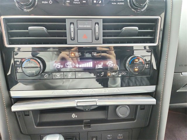 Used 2024 Nissan Armada Platinum w/ Cargo Package image 32