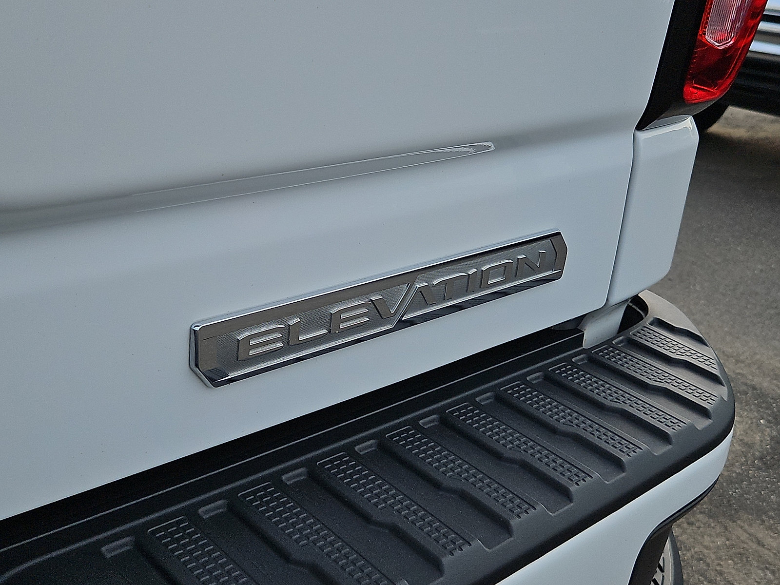 Certified 2024 GMC Sierra 1500 Elevation AWD/4WD image 30