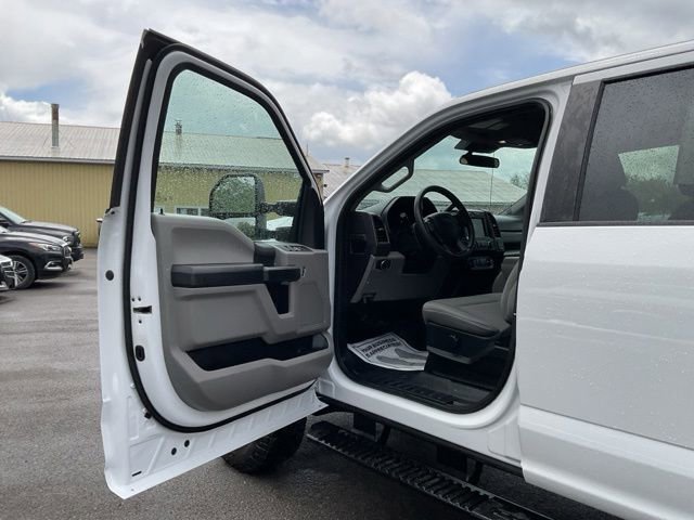 Used 2020 Ford F250 XL w/ Power Equipment Group AWD/4WD image 28