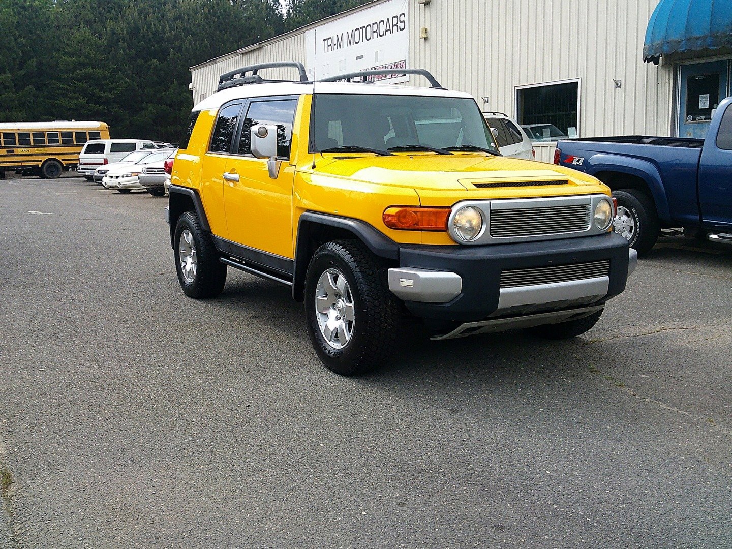 Used 2007 Toyota FJ Cruiser 4WD w/ Upgrade Pkg 2