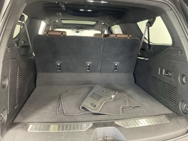 Used 2021 Chevrolet Suburban High Country AWD/4WD image 27
