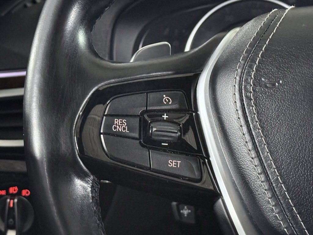 Used 2017 BMW 540i xDrive image 45