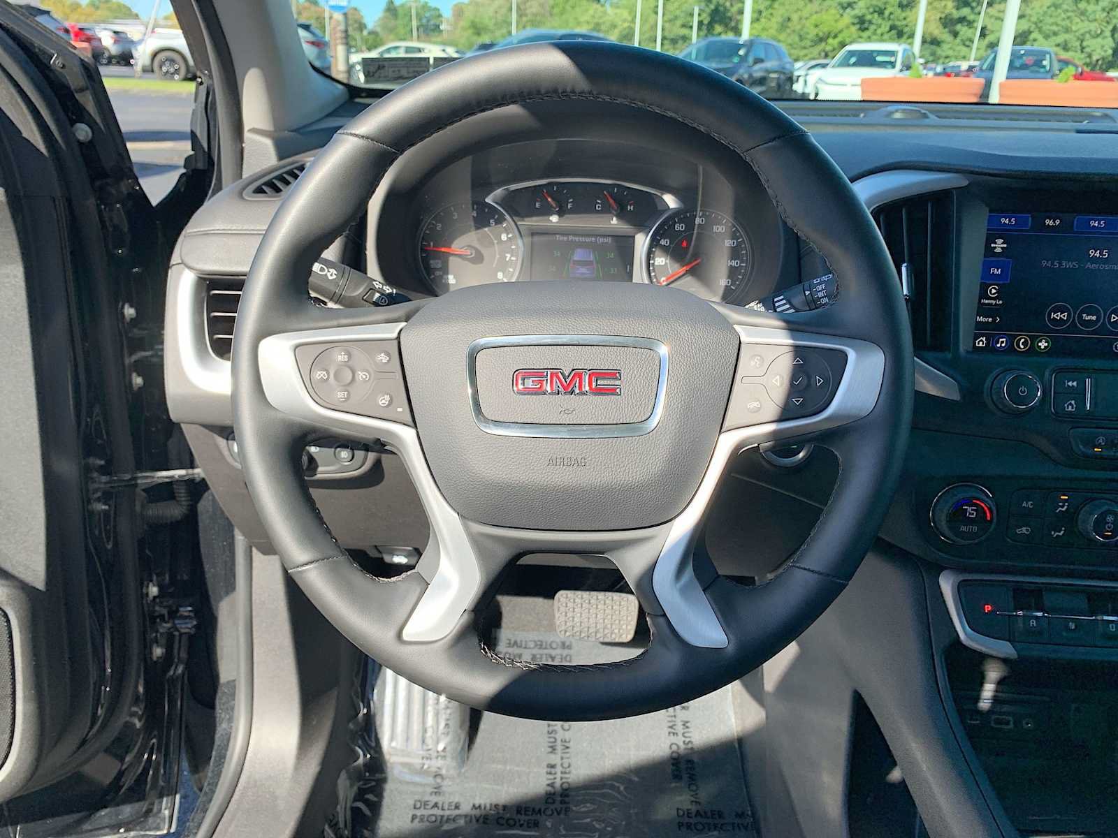 Certified 2023 GMC Terrain SLT w/ Elevation Edition AWD/4WD image 11