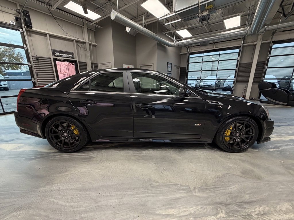 Used 2011 Cadillac CTS V image 31