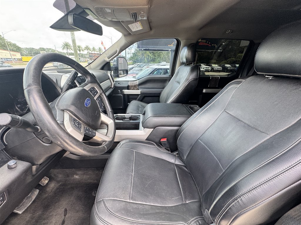 Used 2018 Ford F250 Lariat w/ Lariat Ultimate Package AWD/4WD image 11