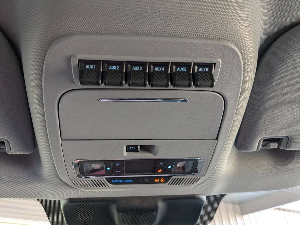 Used 2025 Ford F250 Lariat w/ Lariat Ultimate Package AWD/4WD image 25