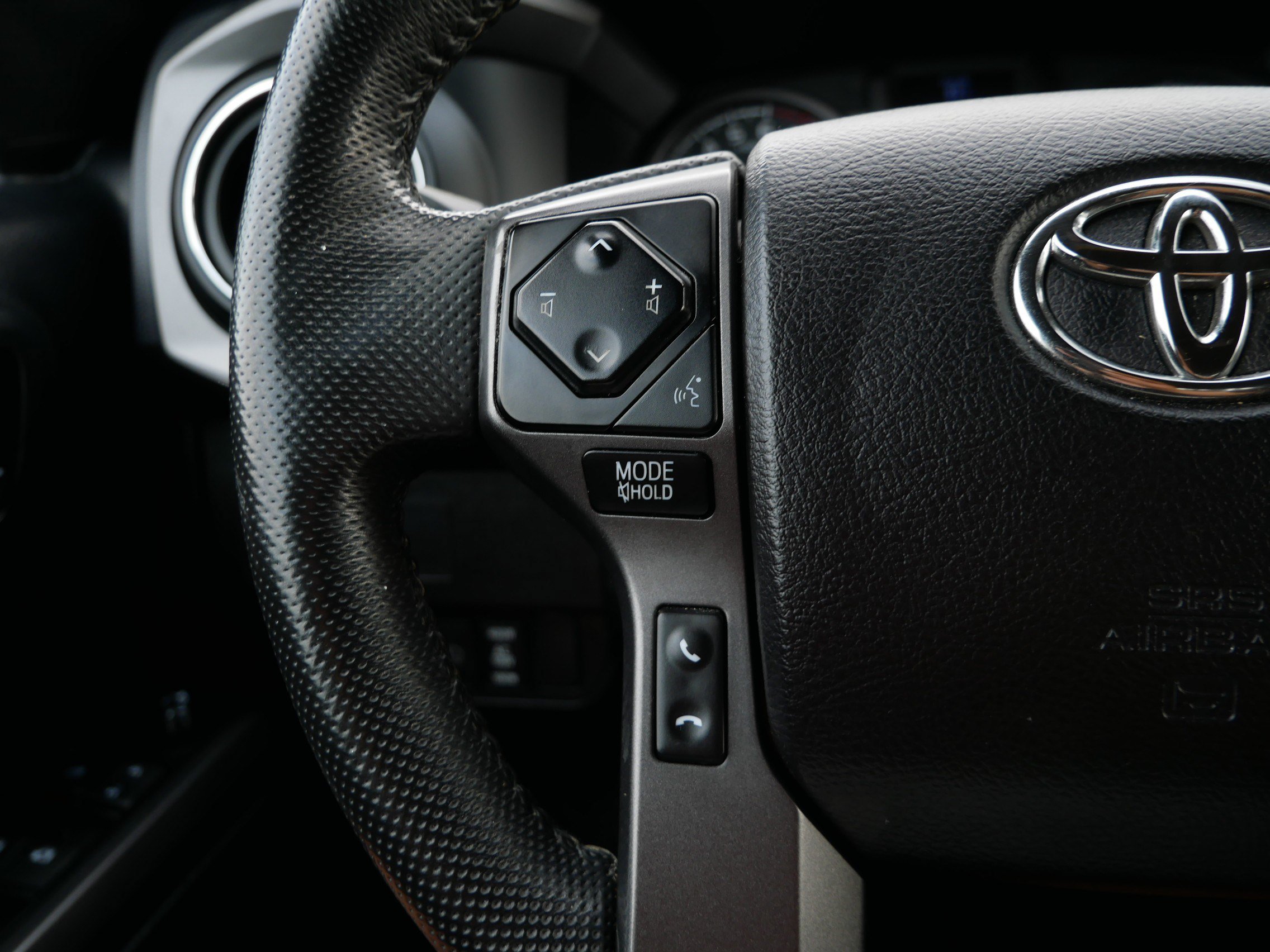 Used 2021 Toyota Tacoma TRD Off-Road AWD/4WD image 28
